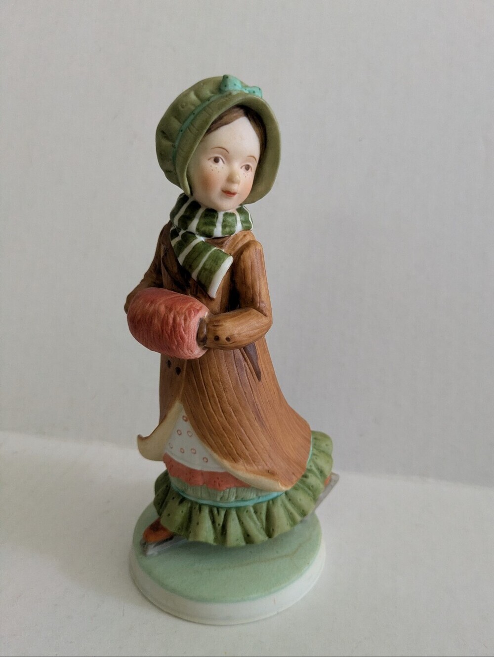 Vintage Holly Hobbie Figurine. Limited Edition